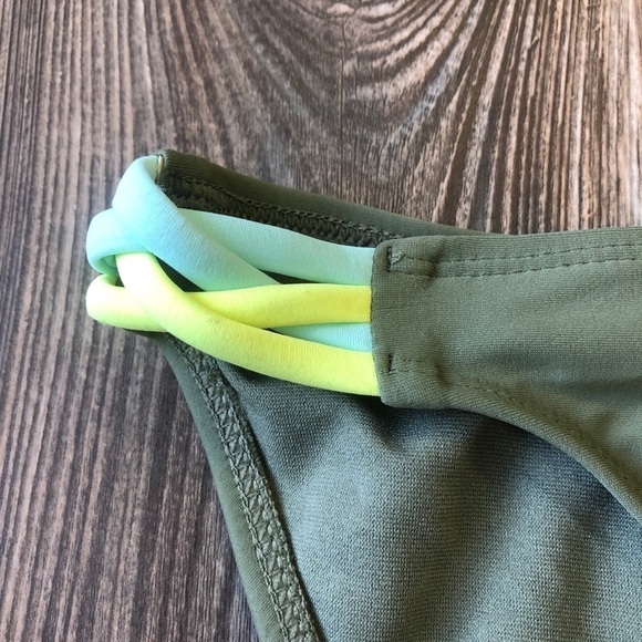 NWT Xhilaration Green Bikini Bottoms Woven Hips - Picture 5 of 7